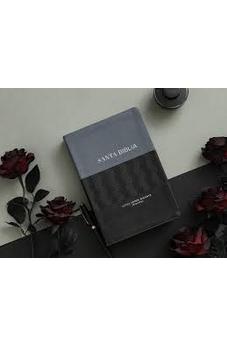 Image of Biblia RVR 1960 Letra Gigante Tricolor Negro Gris Símil Piel con Índice y Cierre
